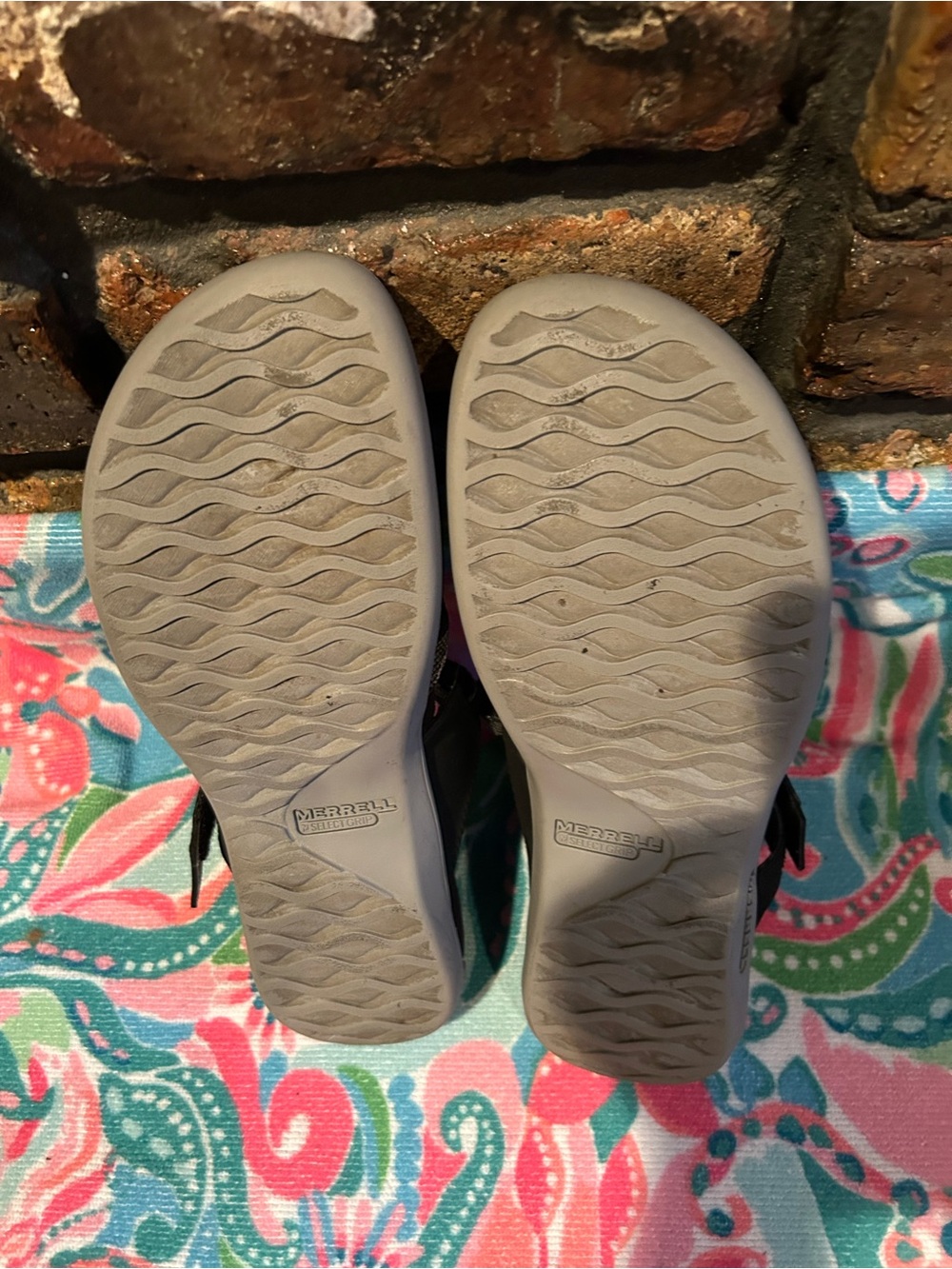 Merrell sandals. - Picture 4 of 4